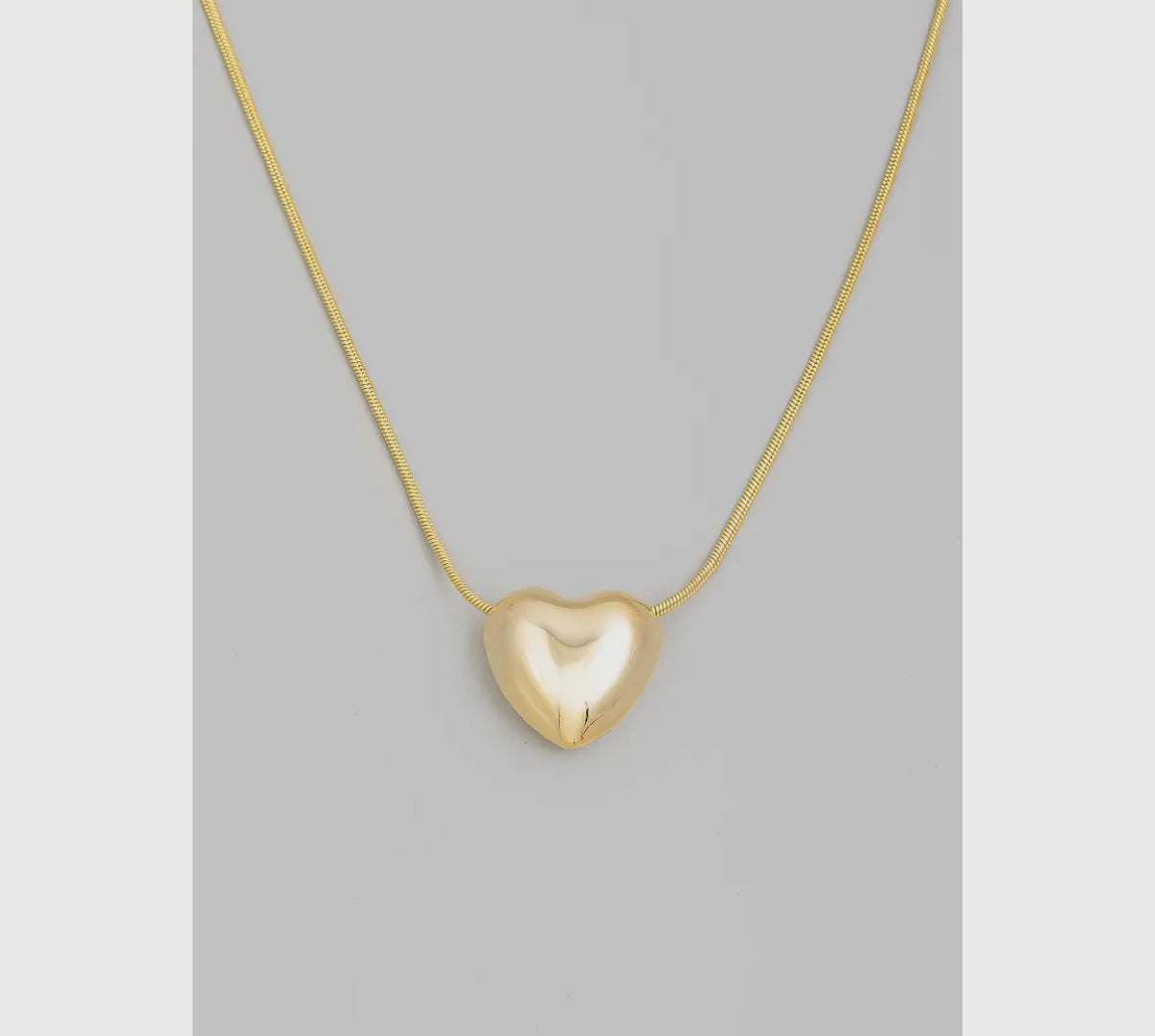Puffy heart necklace