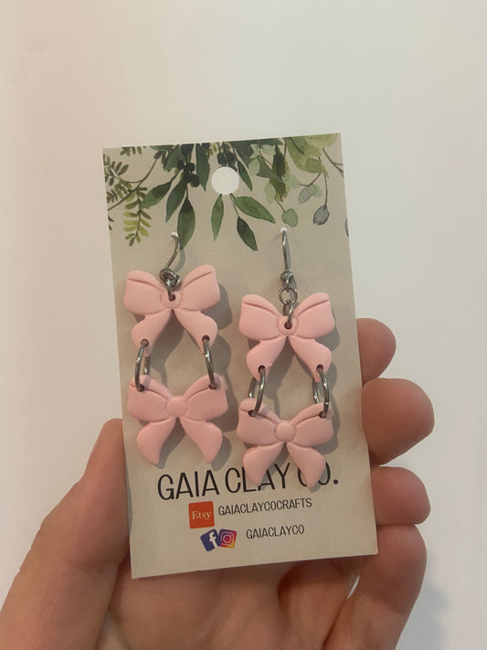 Gaia clay pink bow earrings