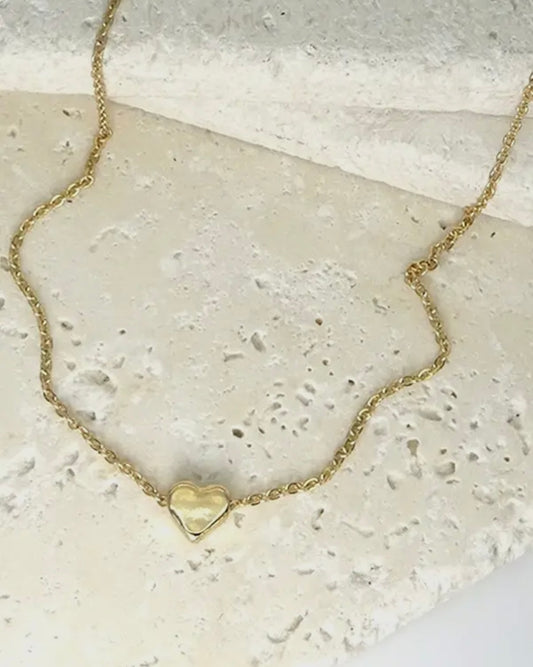 Mini heart necklace