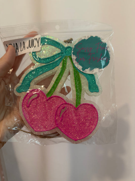 Cherry hearts freshie - viva la juicy