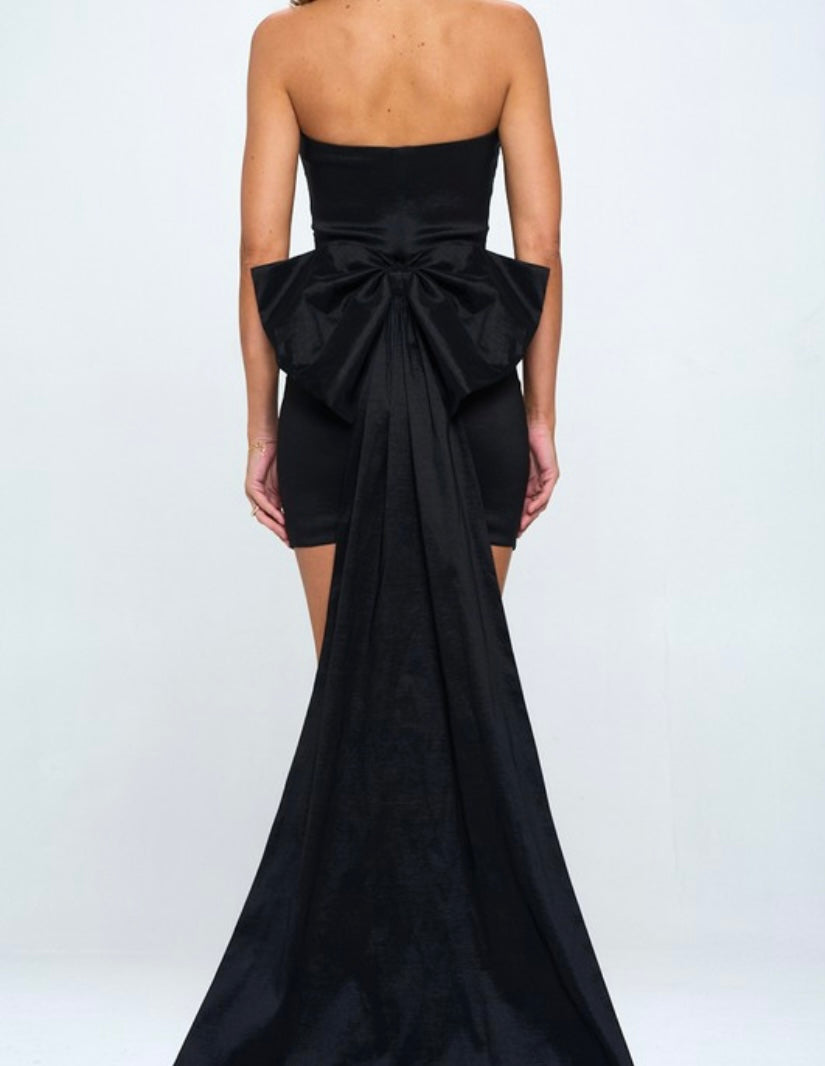 Black mini dress with detachable bow train