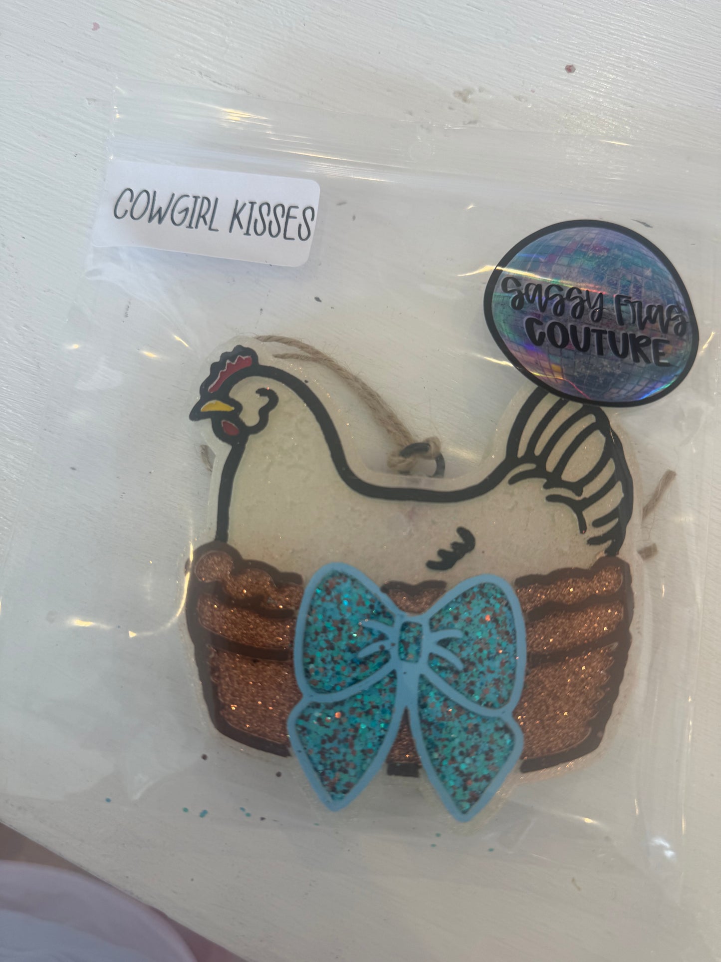 Chicken in a basket freshie - cowgirl kisses