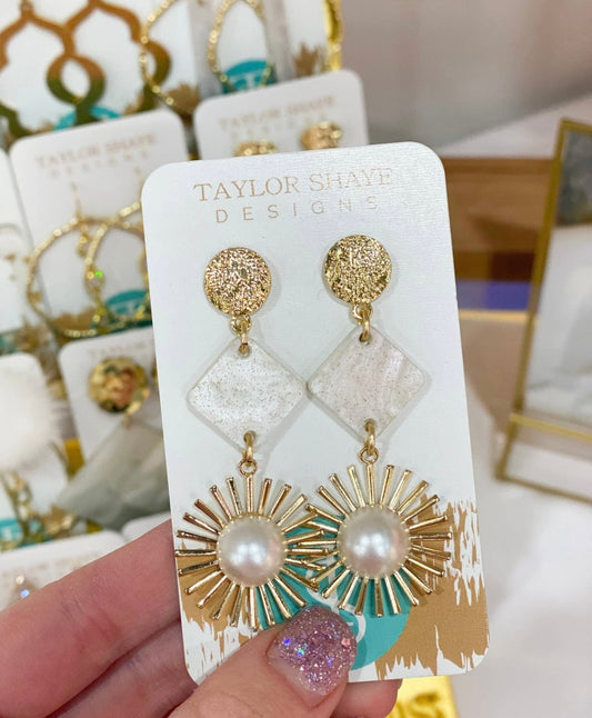 Taylor Shaye acrylic starburst earrings